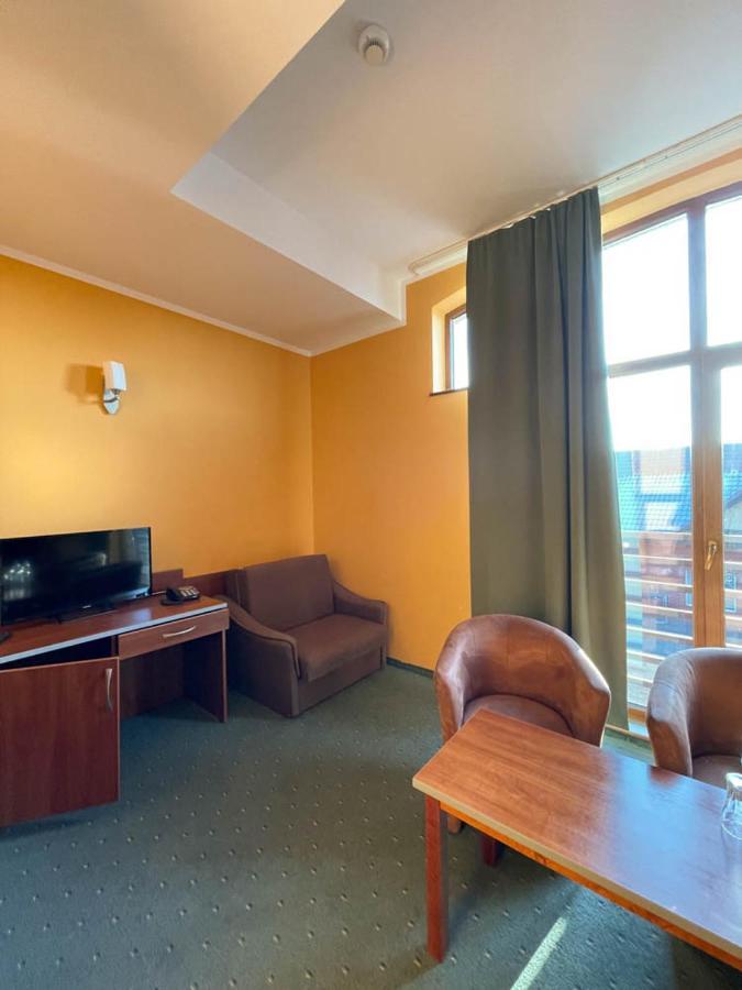 Hotel Sens Mierzyn  Eksteriør bilde